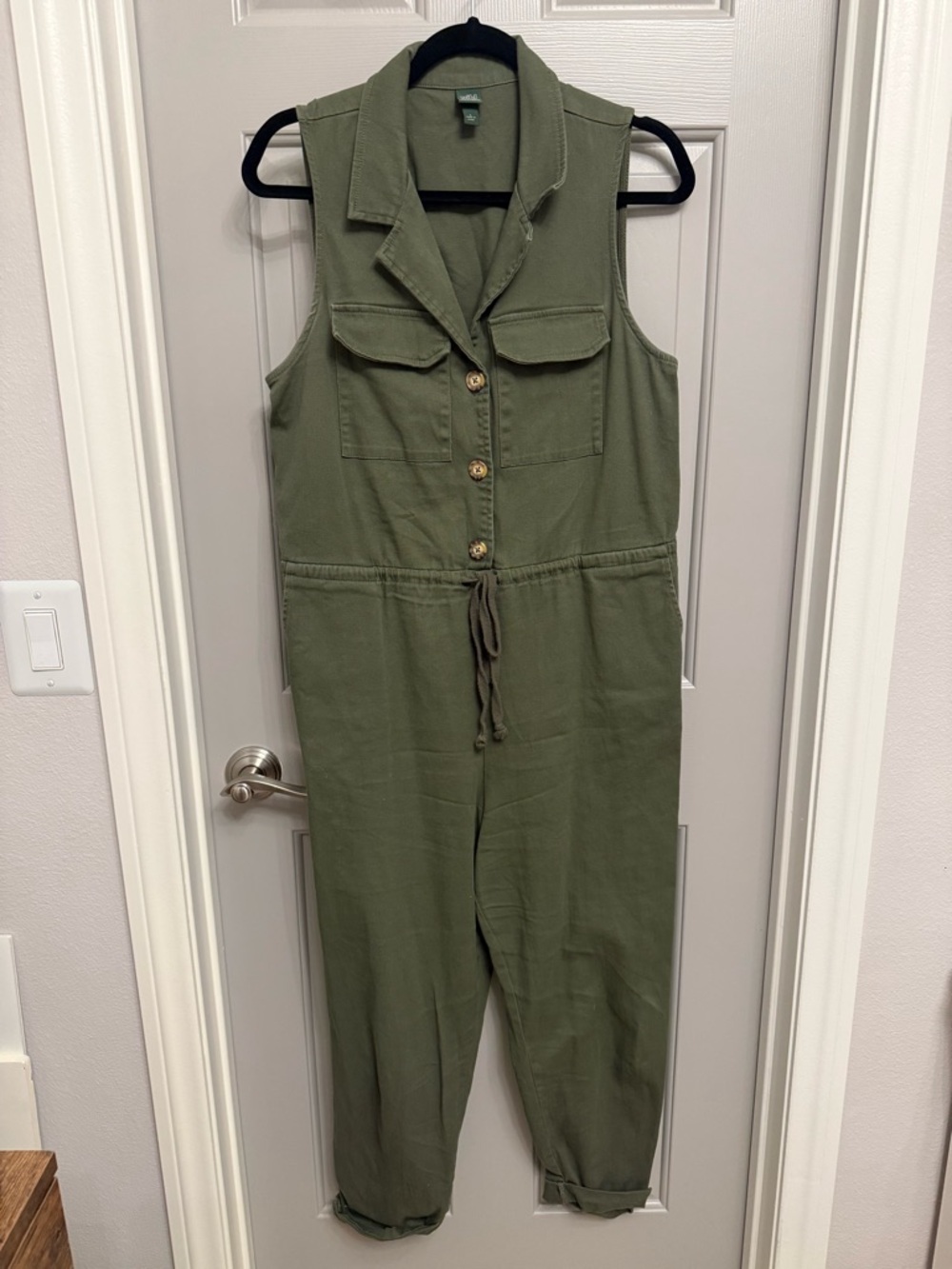 WILD FABLE Women's Olive Green Sleeveless Utility Button Front Jumpsuit SZ L